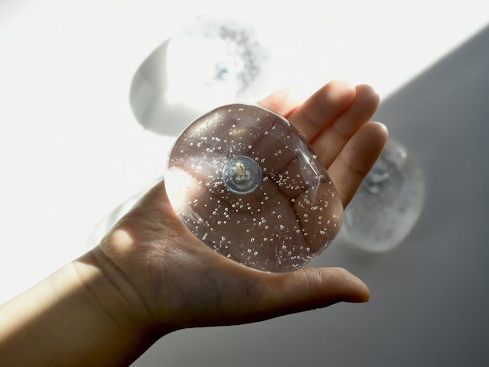 【100均で】透明感あふれるジェルキャンドルの作り方を紹介