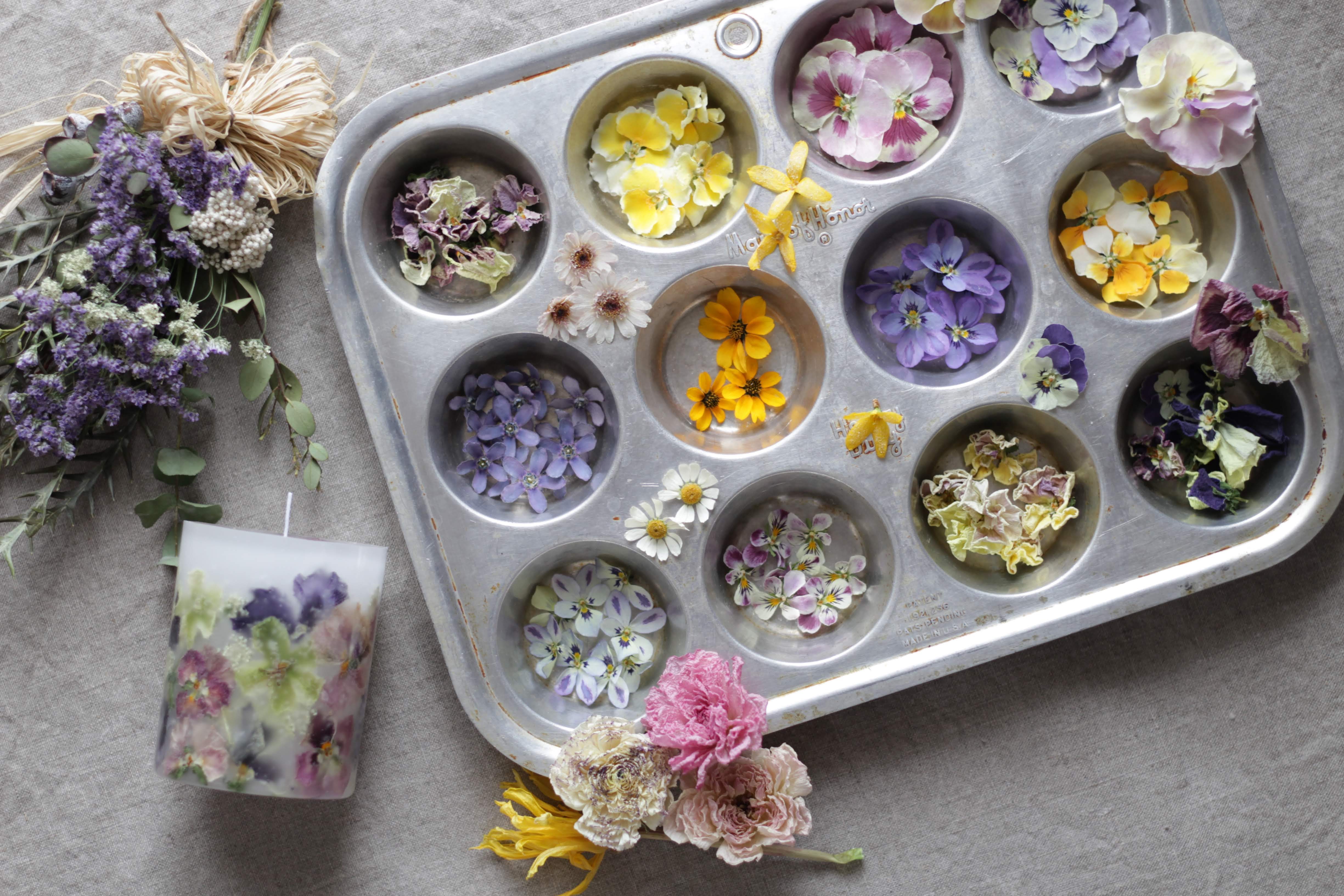 【初心者向け】ドライフラワーの作り方4選！おしゃれな活用方法もご紹介