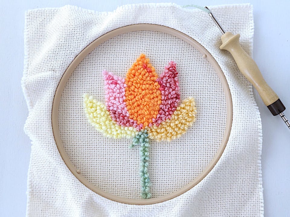 誰でもかわいいもこもこが作れる！パンチニードルの刺し方とポイント