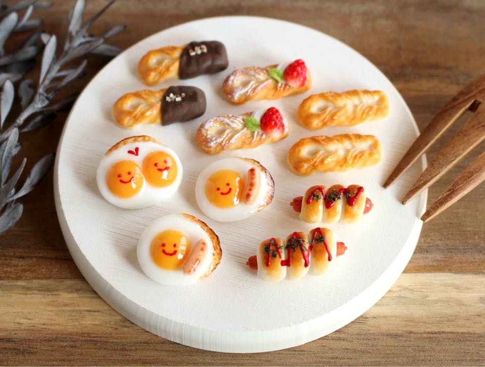 お気に入りのモチーフを作ってミニチュア作品に癒されよう