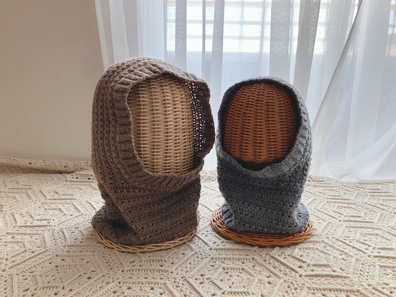 ATELIER *mati*「交差編みの一筆書きバラクラバの作り方」