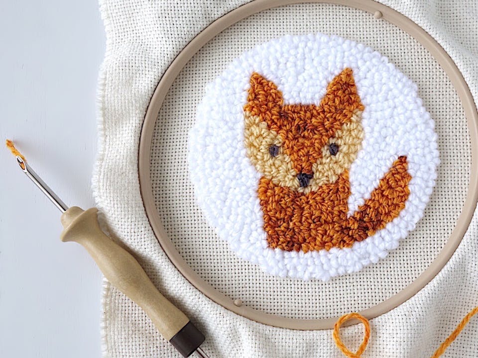 ニードルパンチ刺繍（パンチニードル刺繍）