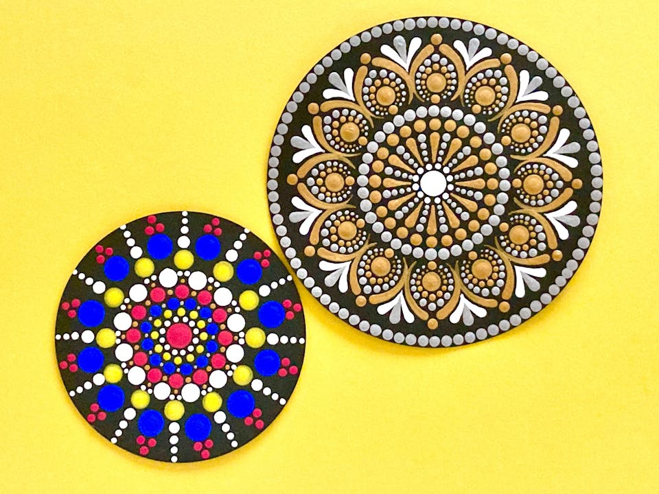 dotmandala.healingart「絵心不要！アクリル絵の具で描くドットマンダラ講座」