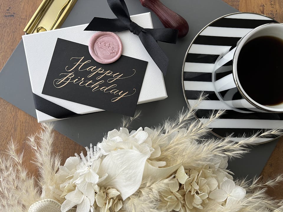 プレゼントと一緒に贈りたいメッセージの書き方