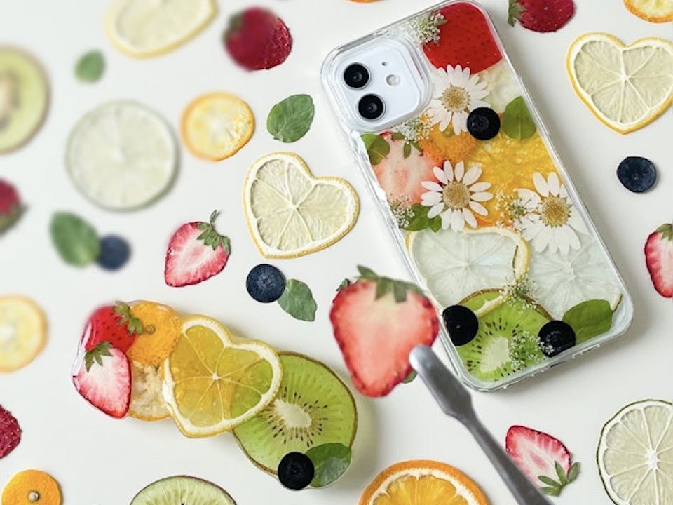 1．スマホケース