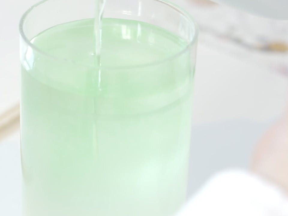 次の2層目のワックスを流し込む