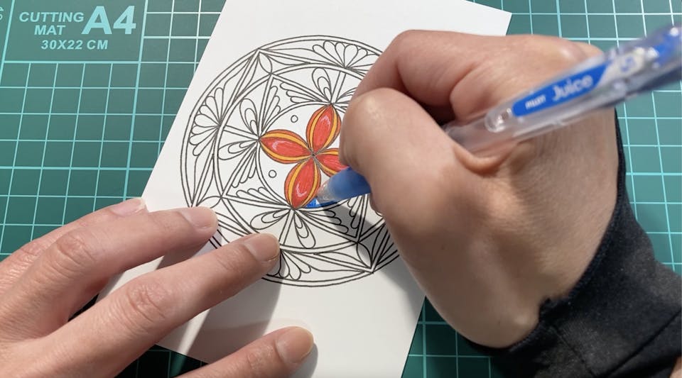 3．パターン描き・色塗りの途中で全体像を確認する