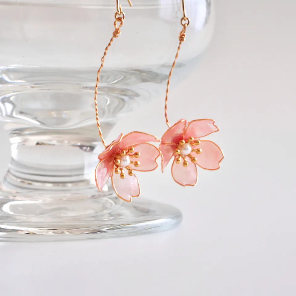 Dip art作家 四季「春香る桜のディップアートアクセサリー講座」