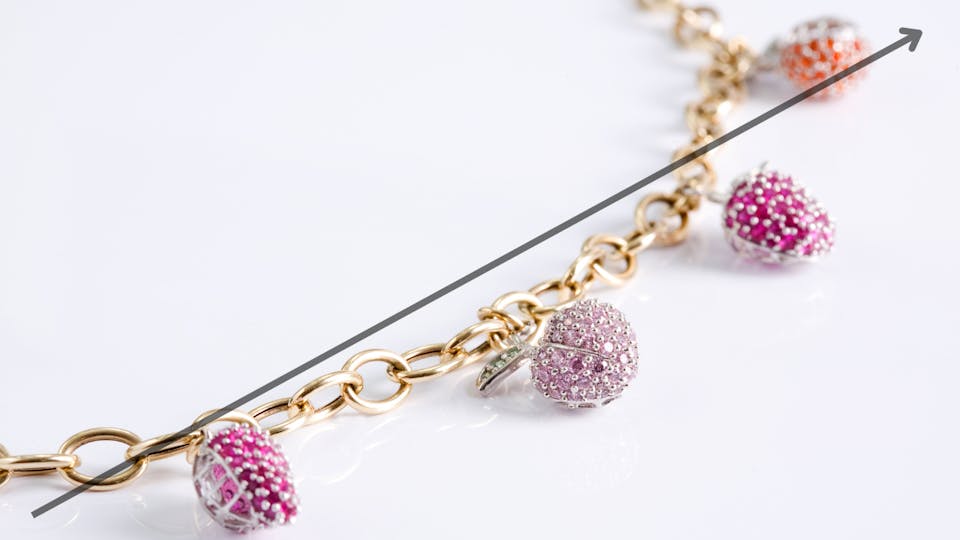 2．立体感を演出！斜め構図