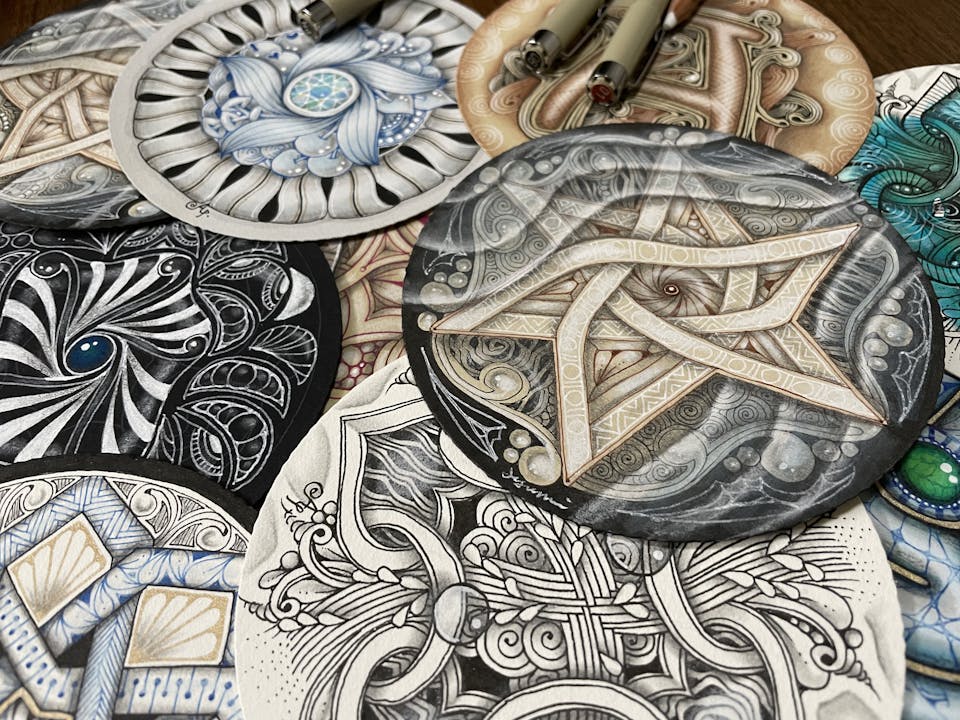 藤村歩「絵心不要のアートの世界！線を楽しむゼンタングル講座」