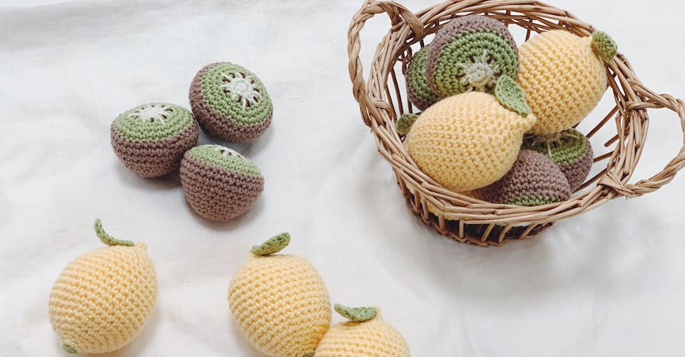 ままごとにもインテリアにも！フルーツのあみぐるみ
