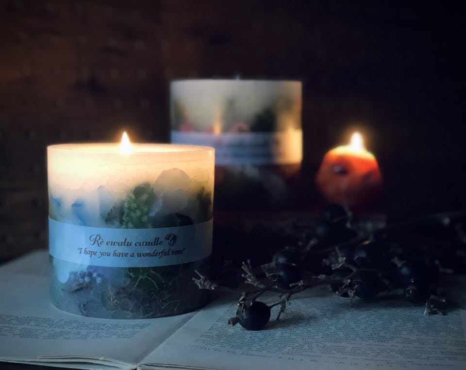 ボタニカルキャンドルのおしゃれなアレンジ例