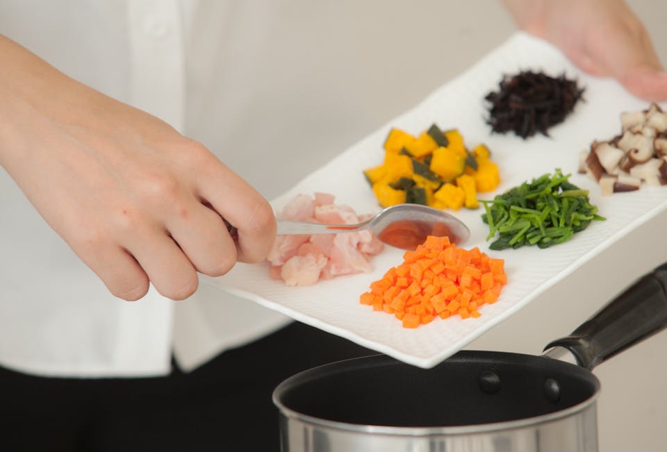 アレルギー犬や持病への対応ができる