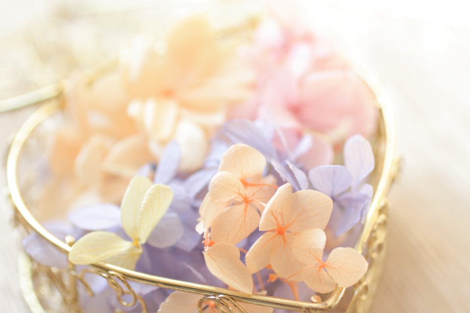 4-2．燃えやすいものはジェルキャンドルに入れる際に注意が必要