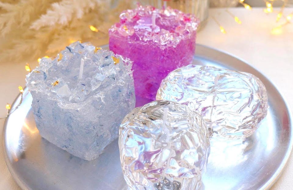 作例2．2種類の氷キャンドル