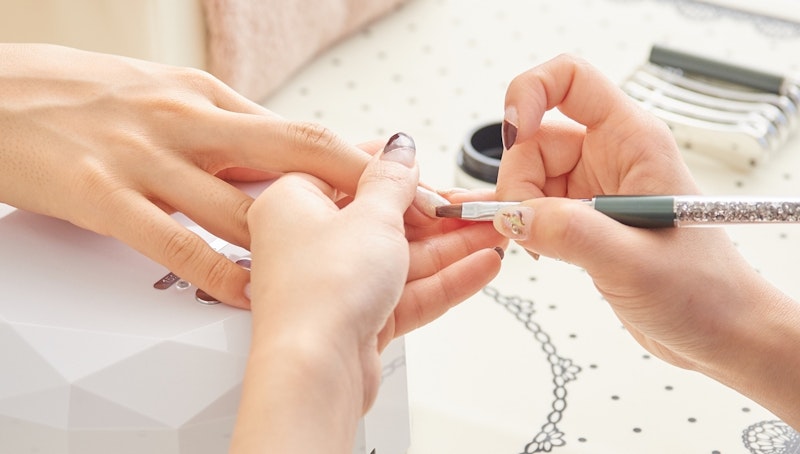 マグネットネイルで必要な材料・道具