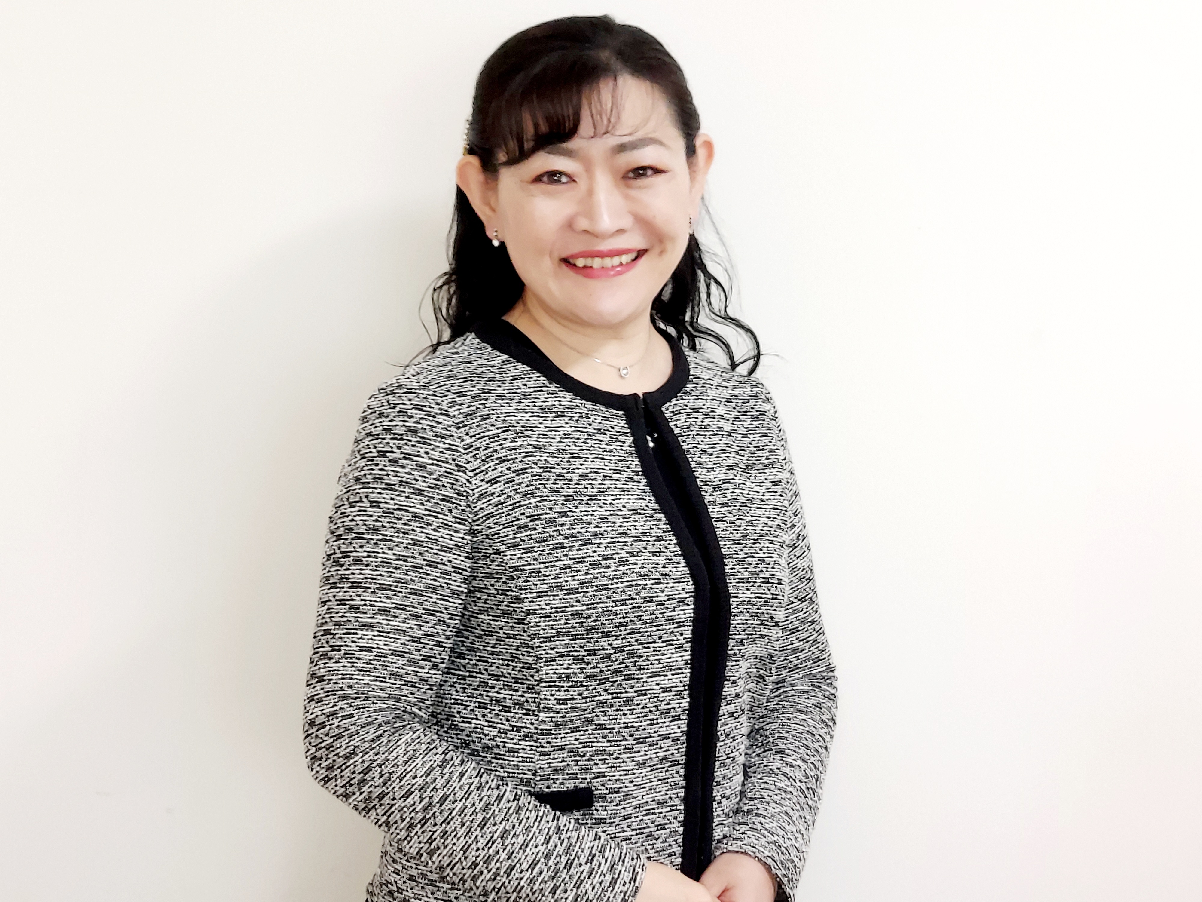 書道家  谷井  奈津子