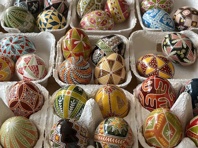 ロウケツ染めのおもしろさと模様の楽しみのイメージ画像