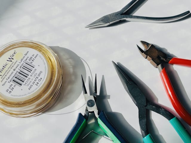 ワイヤーワークのスキルが学べるのイメージ画像