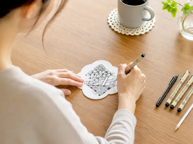 描く時間が心を整える癒やしのひとときにのイメージ画像