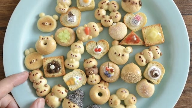 パン生地で作るミニチュアパン雑貨とは？のイメージ画像