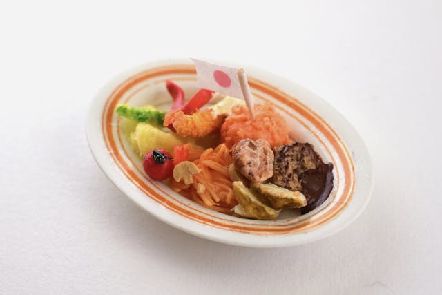 食材作りからワンプレートの
レイアウトまでが学べるカリキュラムのイメージ画像