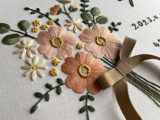 簡単だけど凝って見える
「花束刺繍」が刺せるようにのイメージ画像