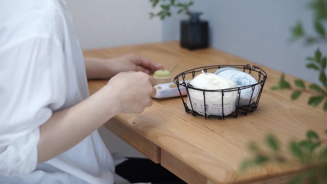 あみぐるみで作る「ファーストトイ」制作のイメージ画像