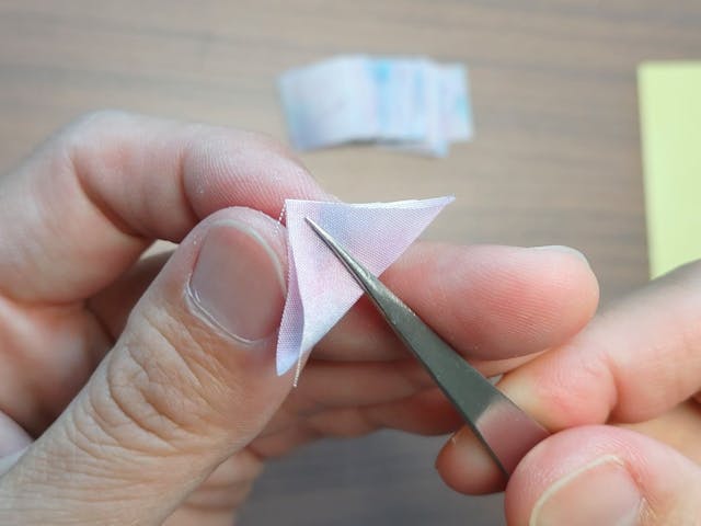 江戸時代から続く伝統工芸『つまみ細工』のイメージ画像