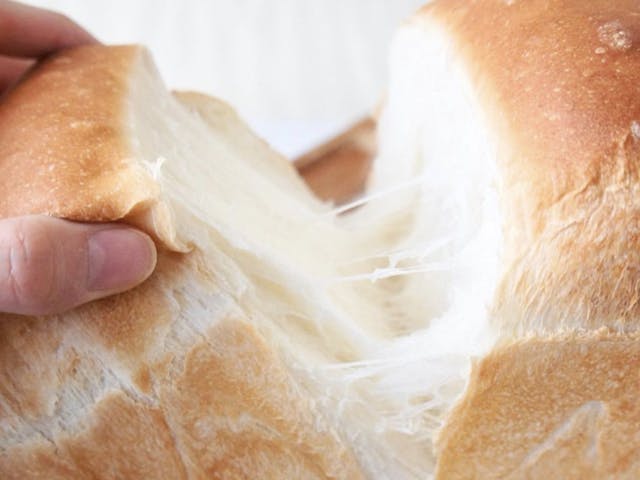 思わず人に見せたくなるような、おうちパンのイメージ画像