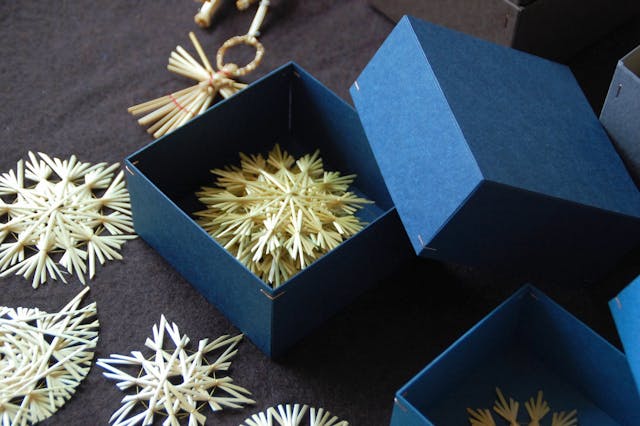 ドイツ発祥の伝統的な麦わら細工のイメージ画像