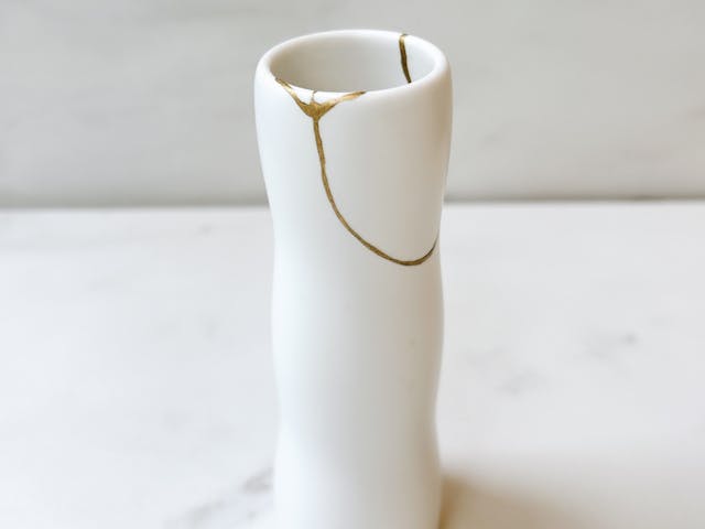 自宅で手軽にできる「簡易金継ぎ」とはのイメージ画像