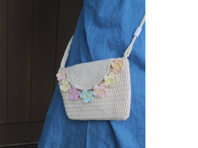 制作アイテム②お花ポシェットのイメージ画像