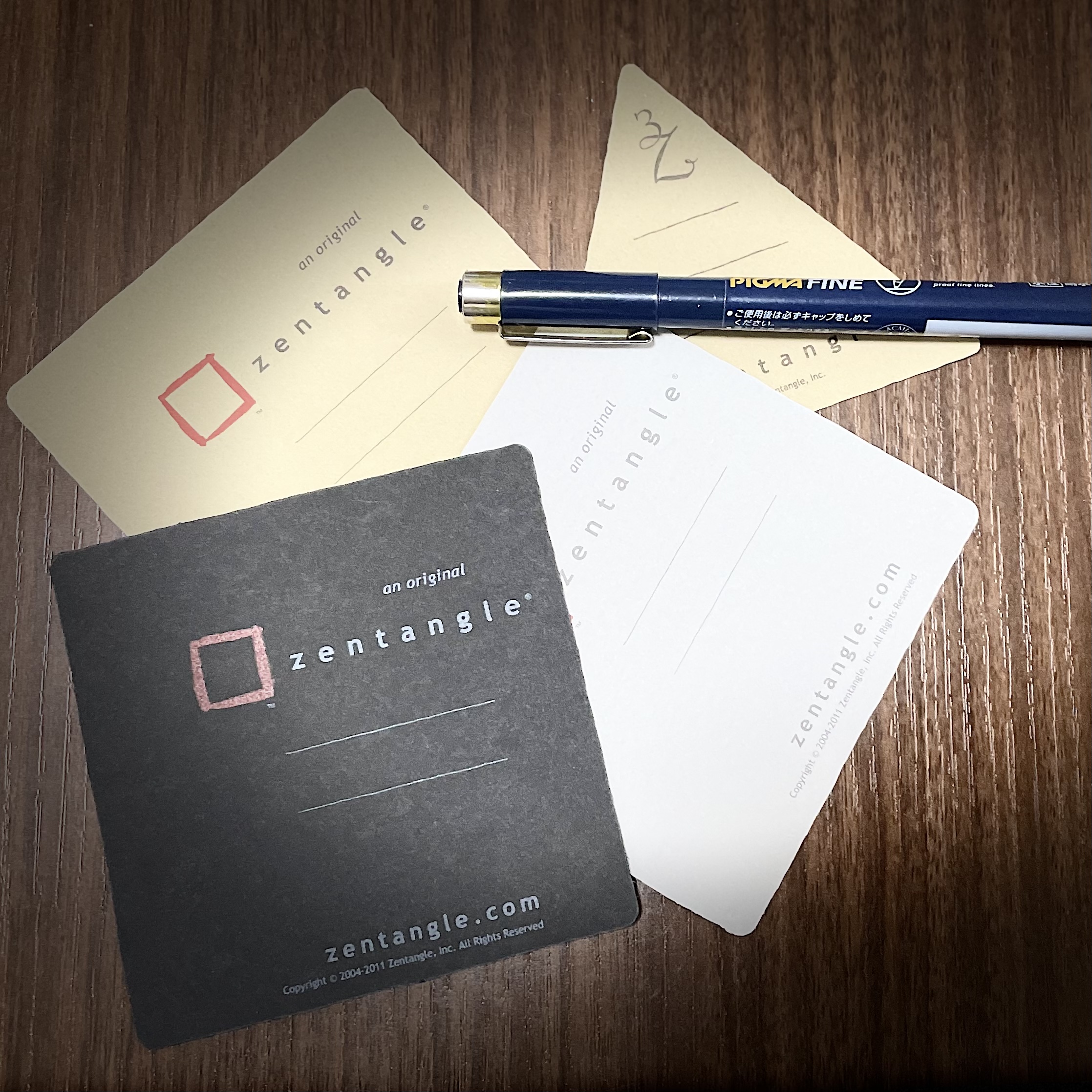 絵心不要のアートの世界！カラータイルで光と影を楽しむゼンタングル®︎講座の紹介画像5