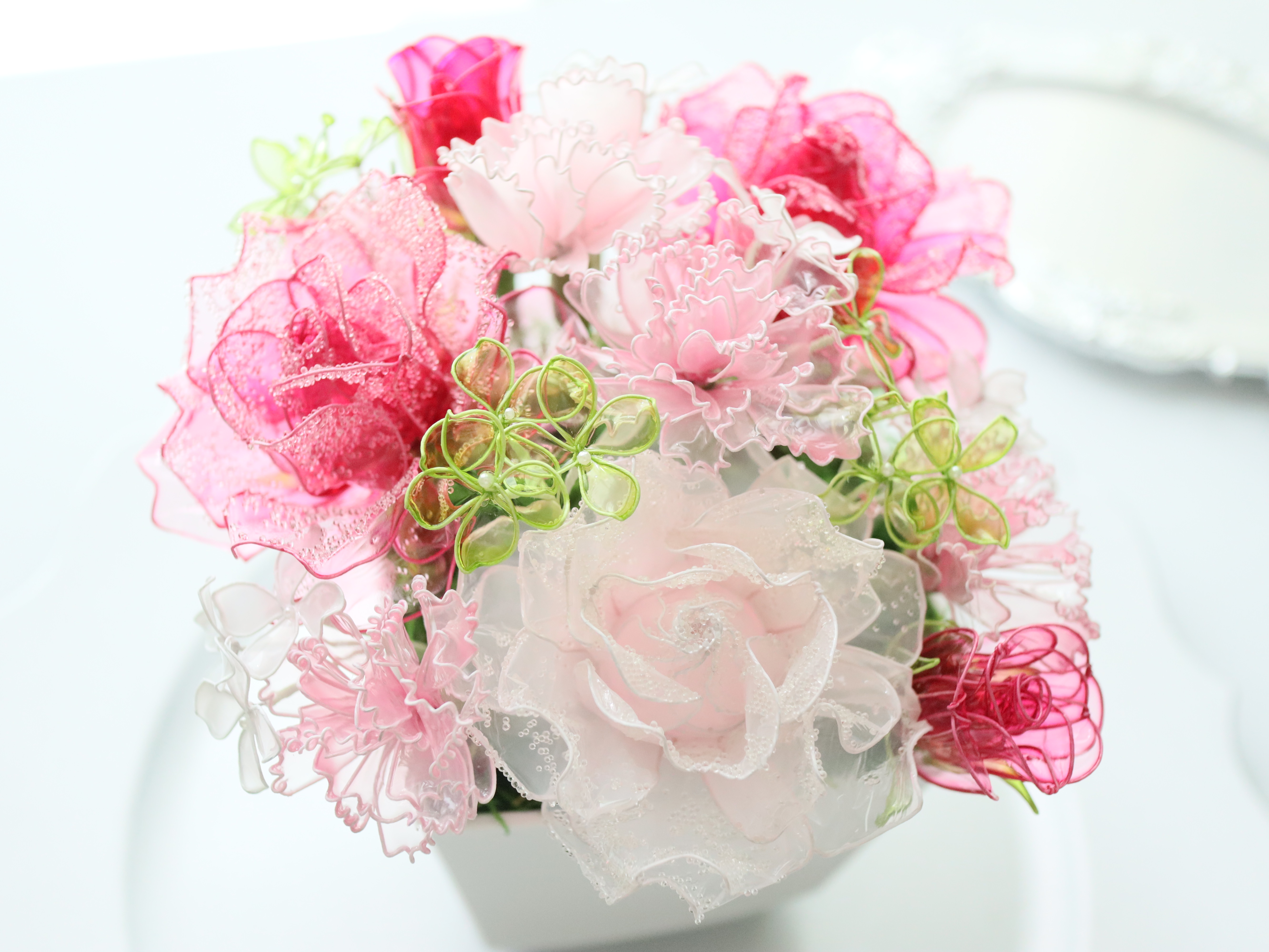 緻密で繊細な輝くお花！初めてのアメリカンフラワー講座の紹介画像3