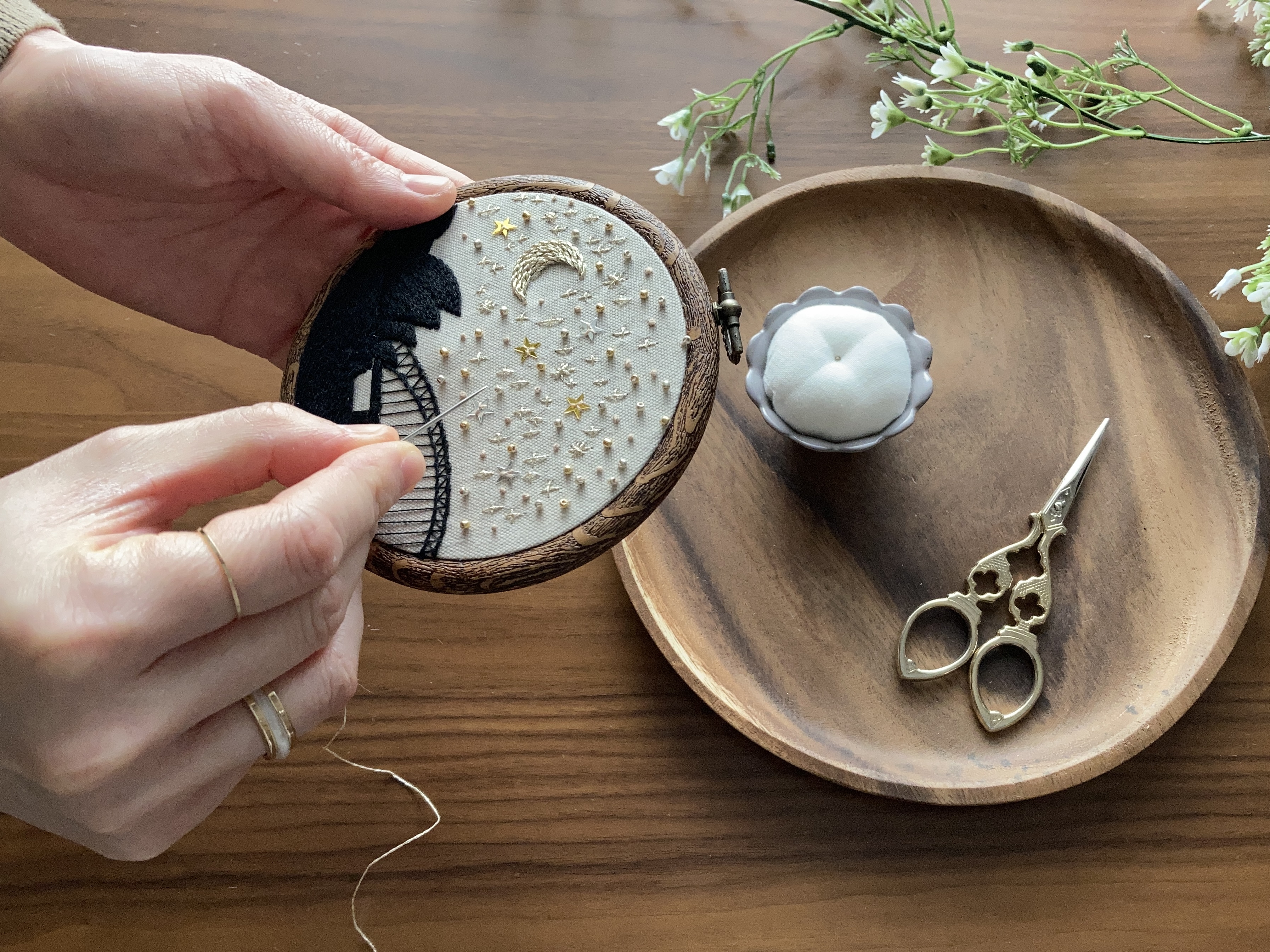 【初心者さんも安心☆】金銀の星たちでつむぐ刺繍アートの壁飾り・PARCELの星空刺繍講座の紹介画像7