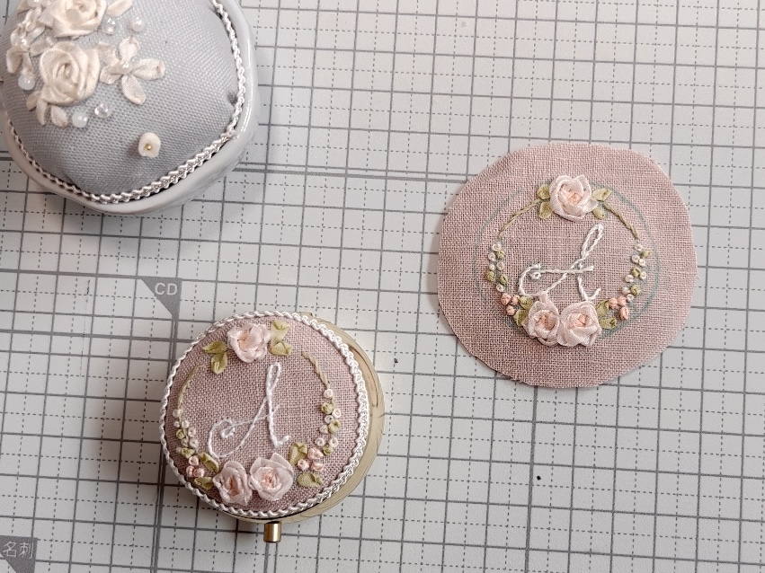 【初めてさんでもできる】リボン刺繍で作るイニシャルピルケース講座の紹介画像5