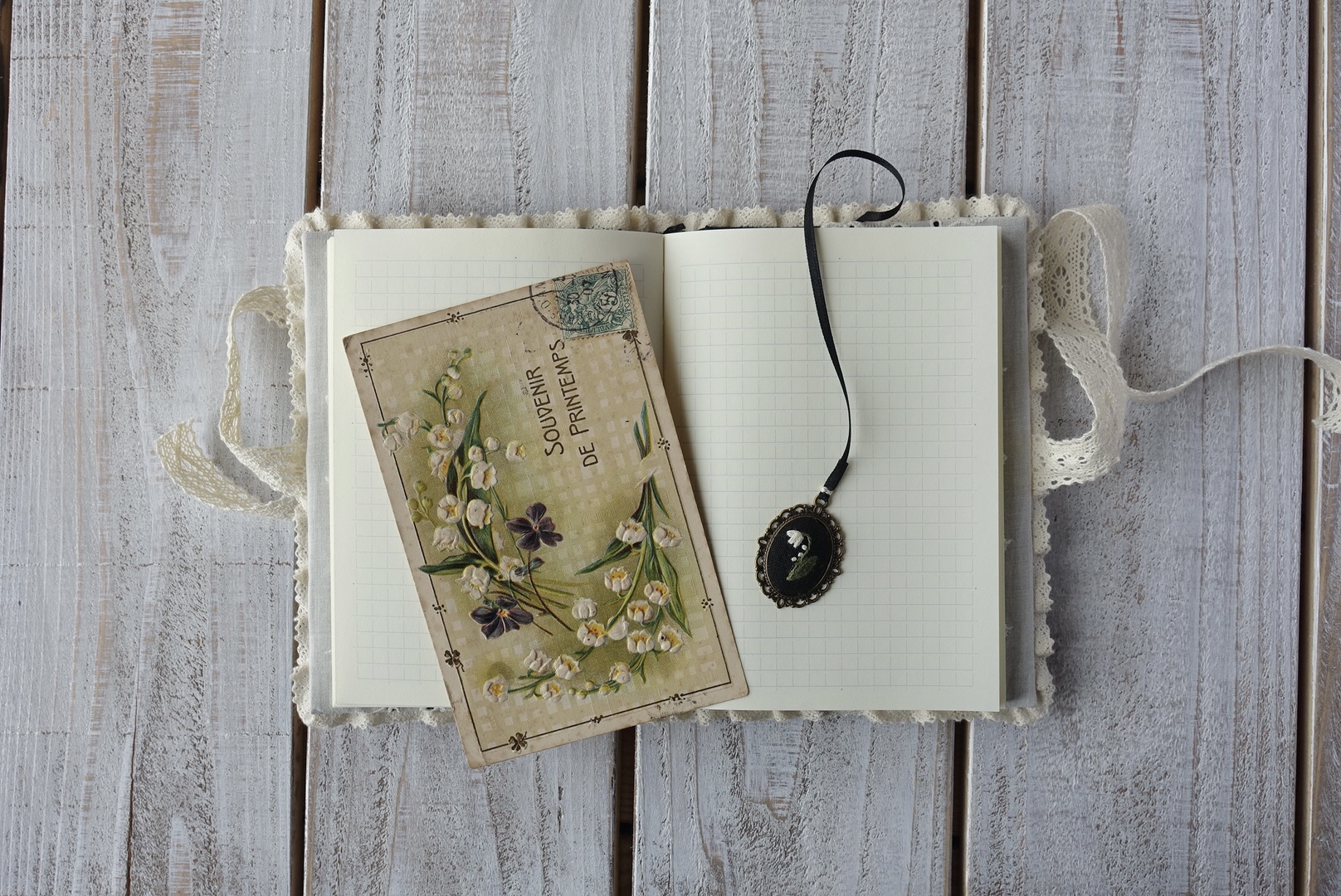 【ボタニカル刺繍で愉しむ】アンティークな手帳カバー・ブックカバー制作マスター講座の紹介画像7