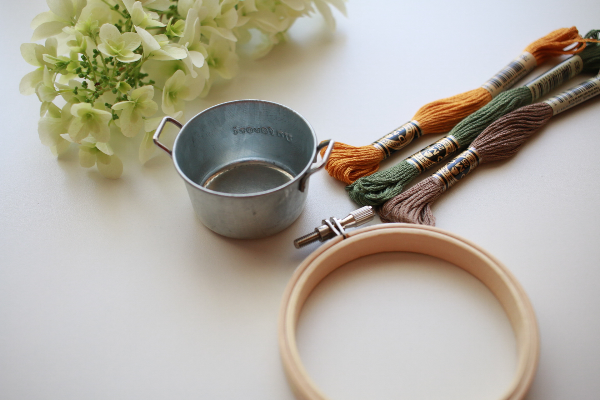 刺繍で作る、北欧調の花咲くピンクッション講座の紹介画像6