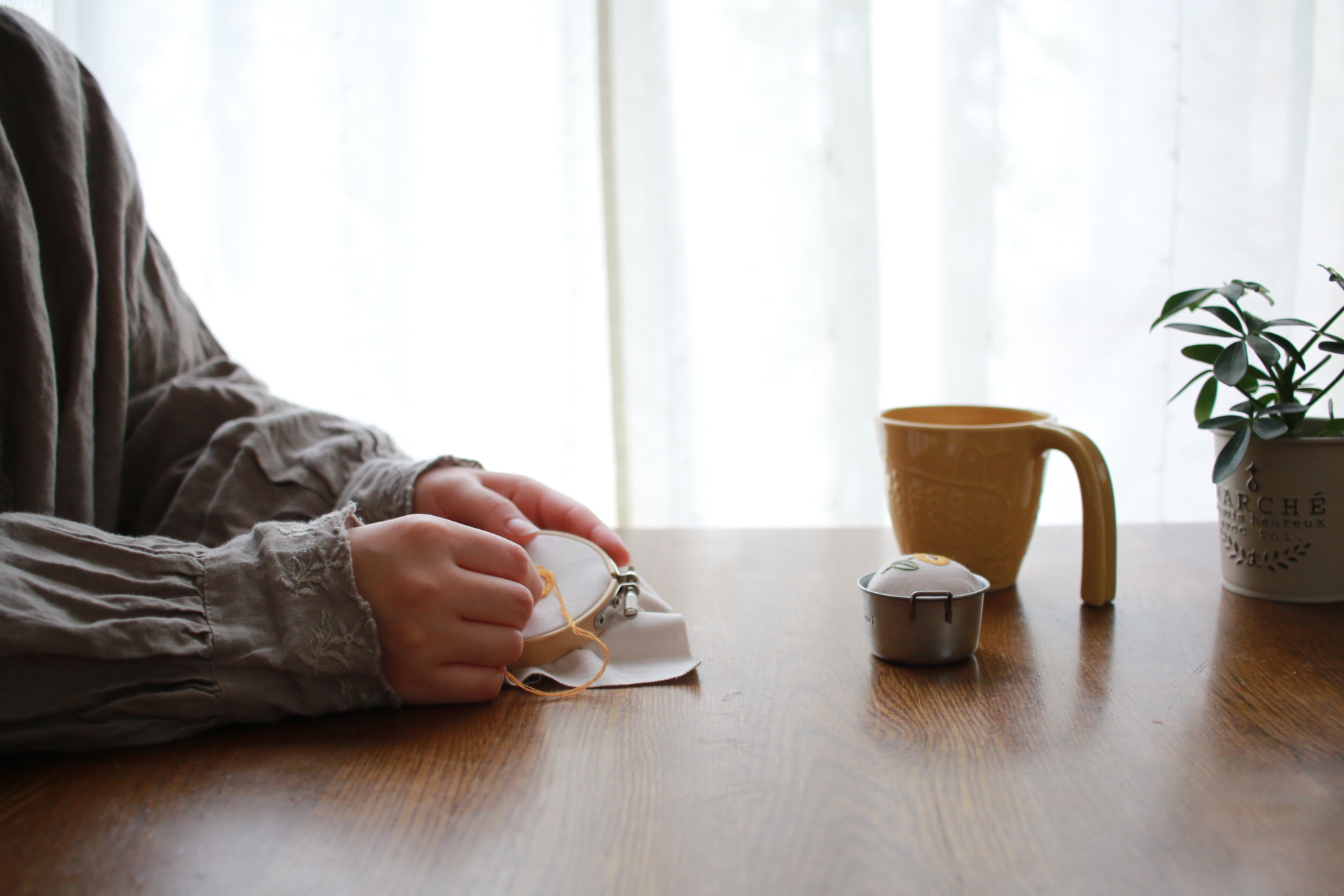 刺繍で作る、北欧調の花咲くピンクッション講座の紹介画像9