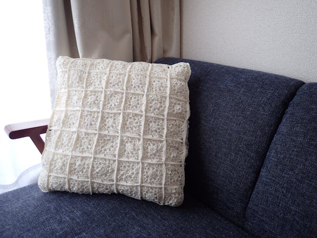 レース編みで作るクッションカバー講座