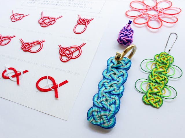 連続あわじ結びで作る 4つの水引雑貨講座