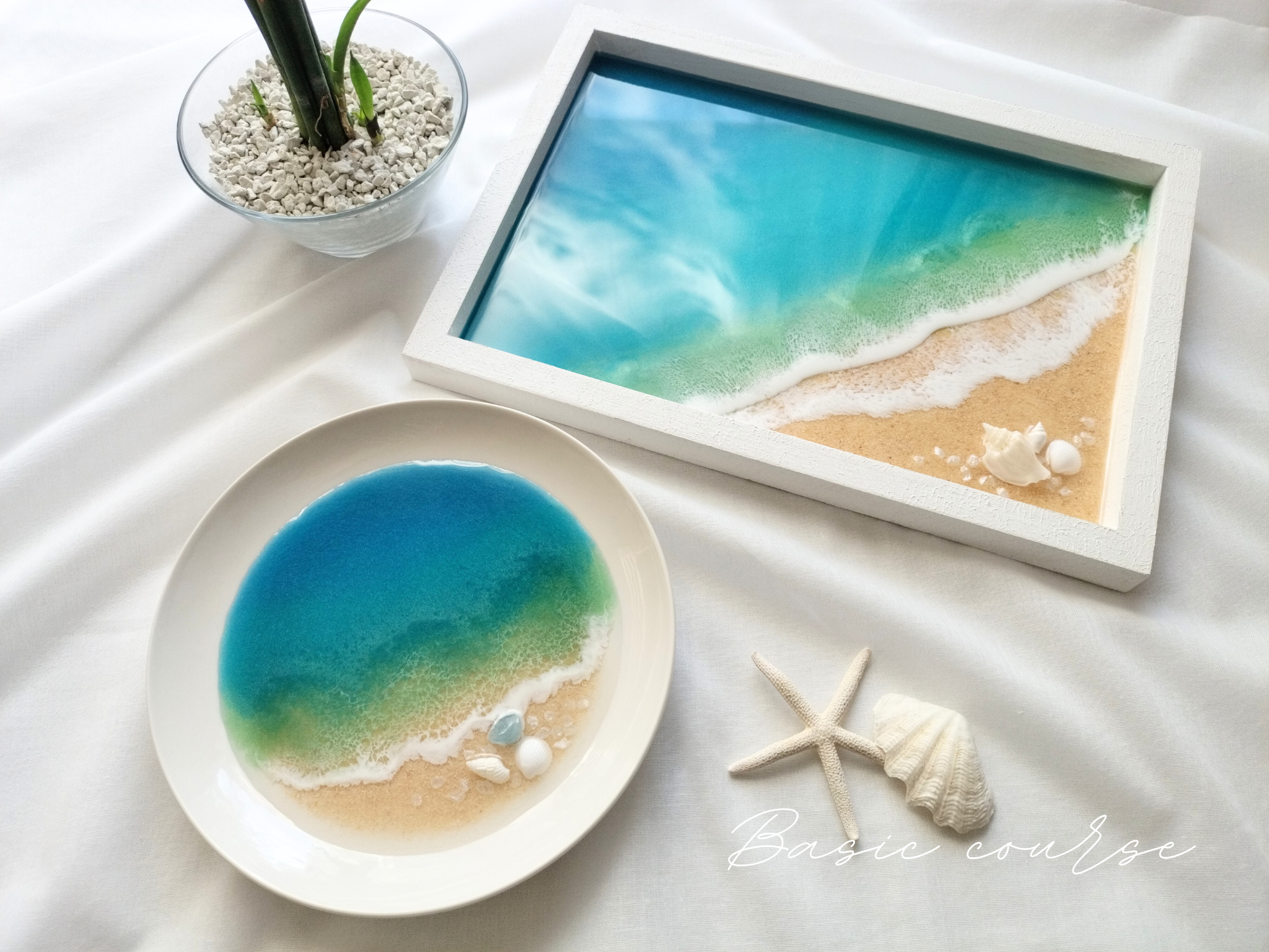 初めてでも波が作れる！海のレジンアート講座の紹介画像5