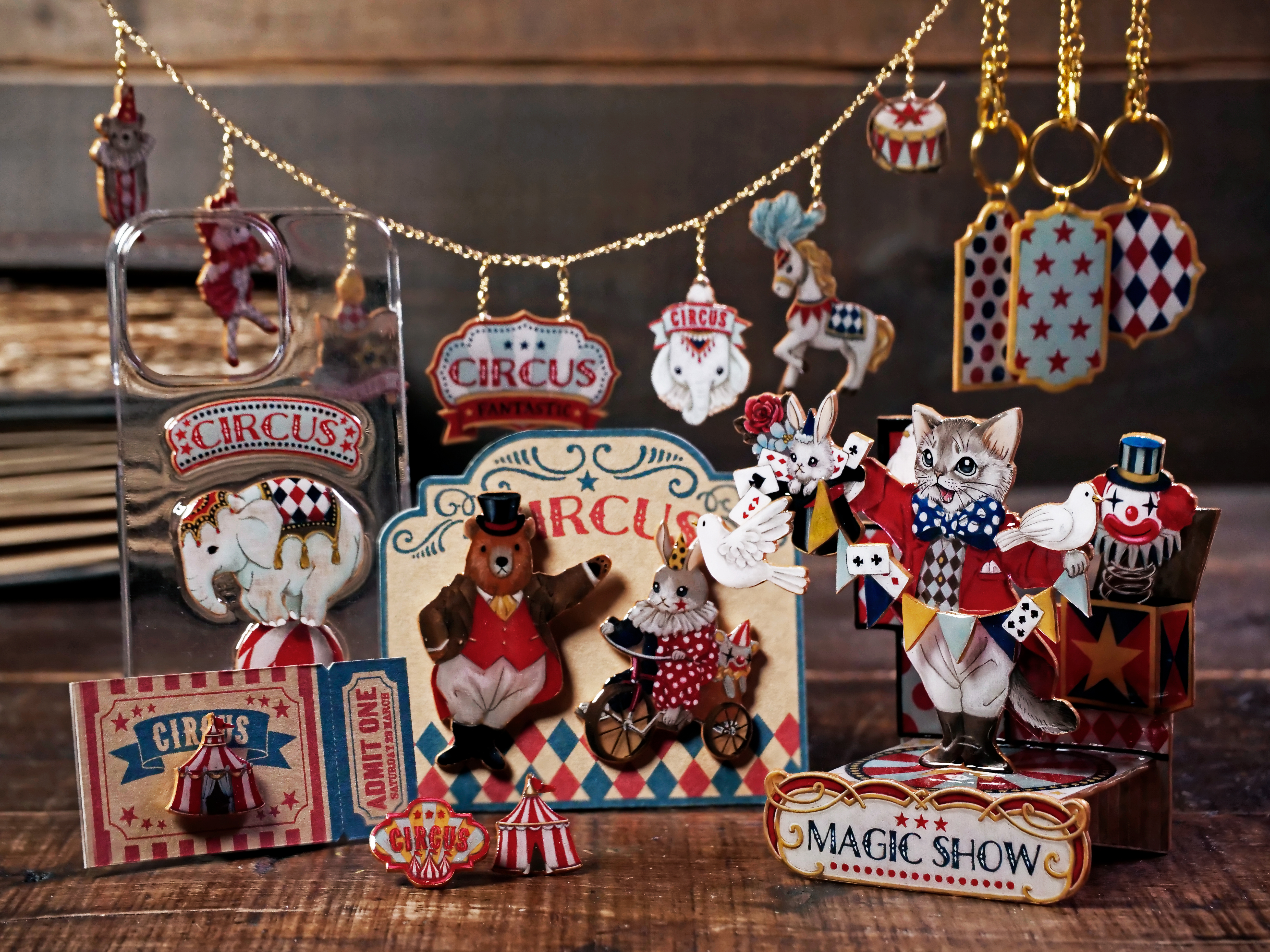 色鉛筆とプラバンで作る！アクセサリー雑貨講座 ~動物たちのサーカス~の紹介画像1