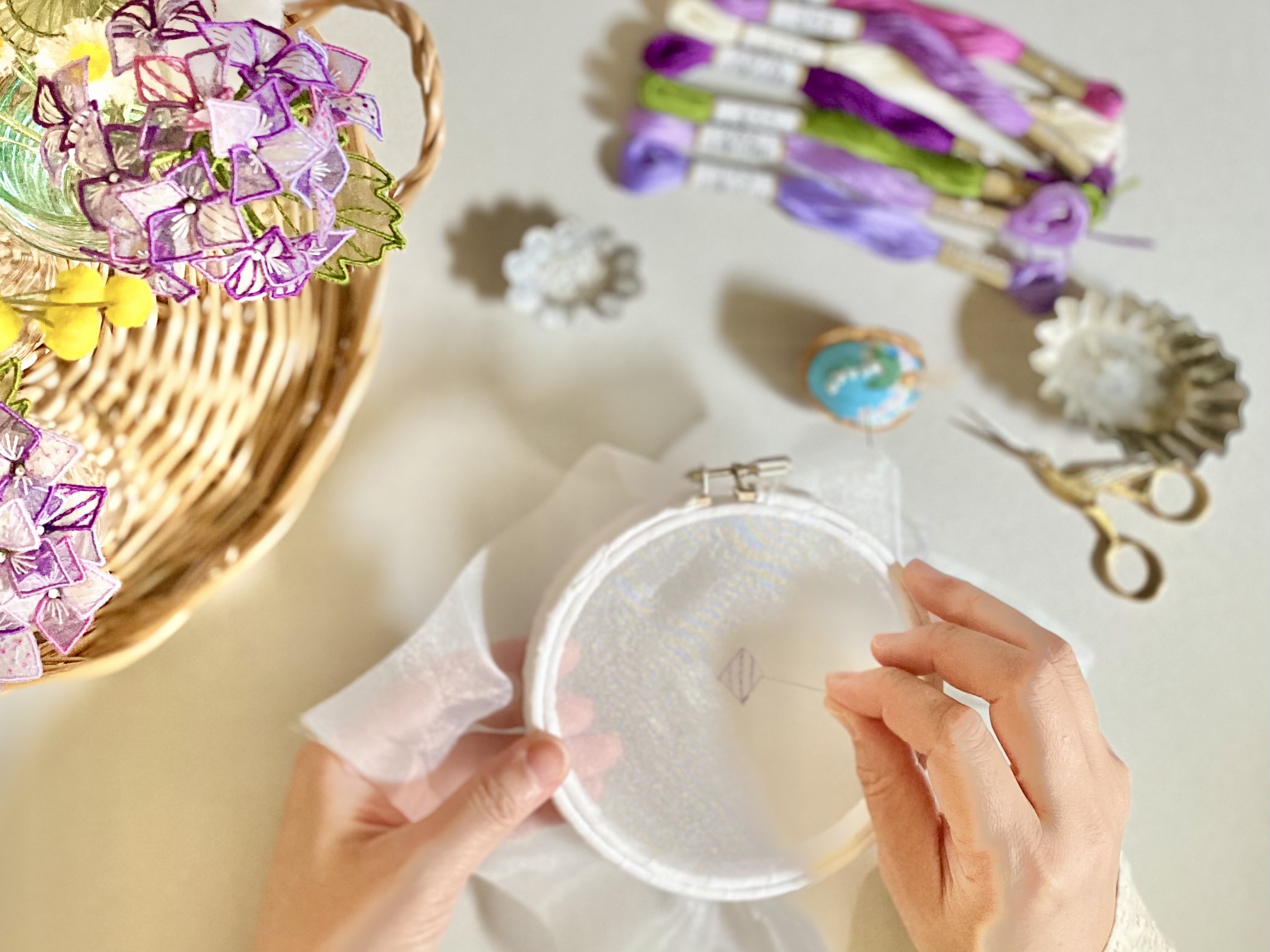 オーガンジーで作る、紫陽花の立体刺繍講座の紹介画像3