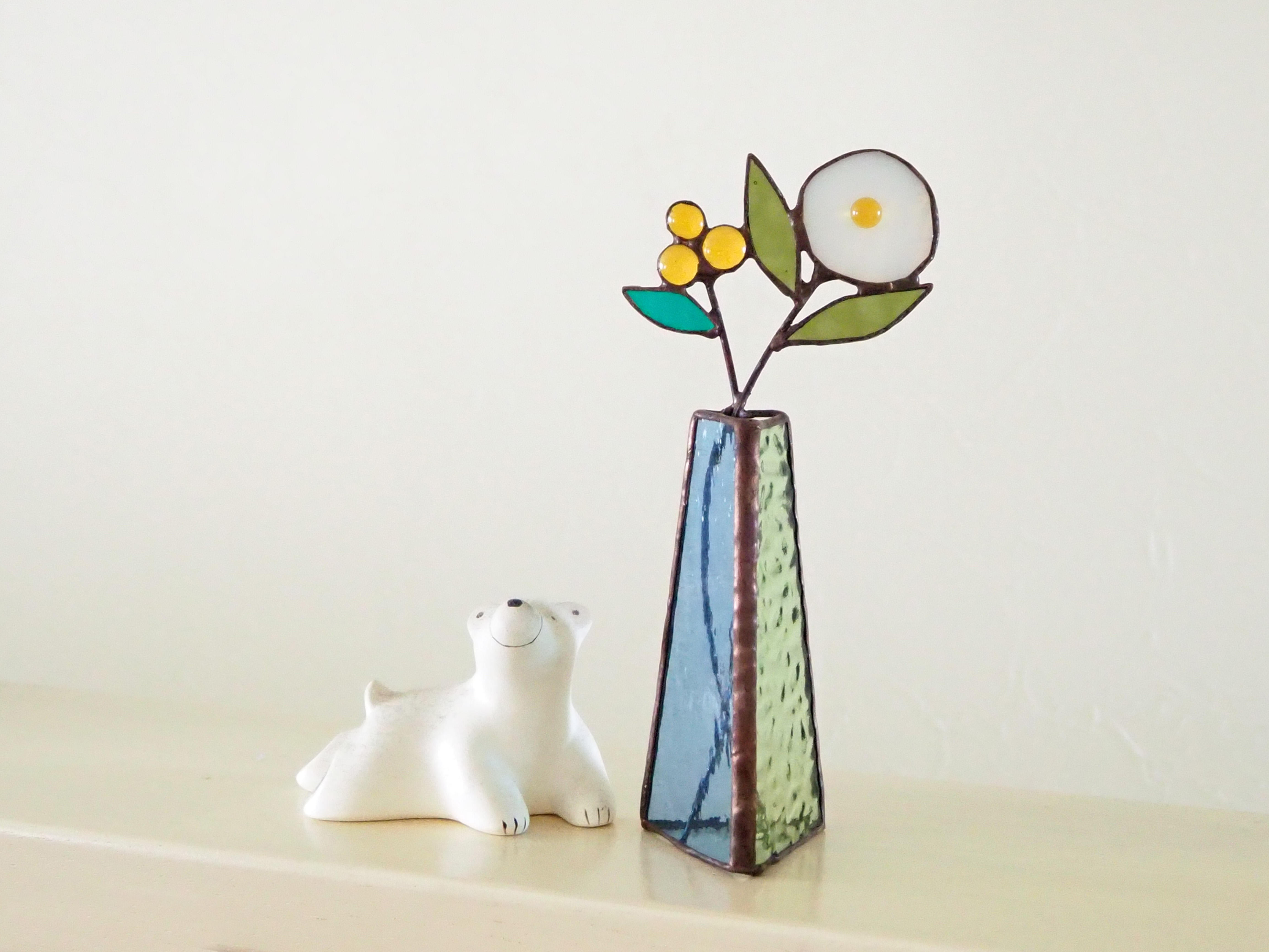 ステンドグラスで作る、一輪挿しクラフト講座の紹介画像1