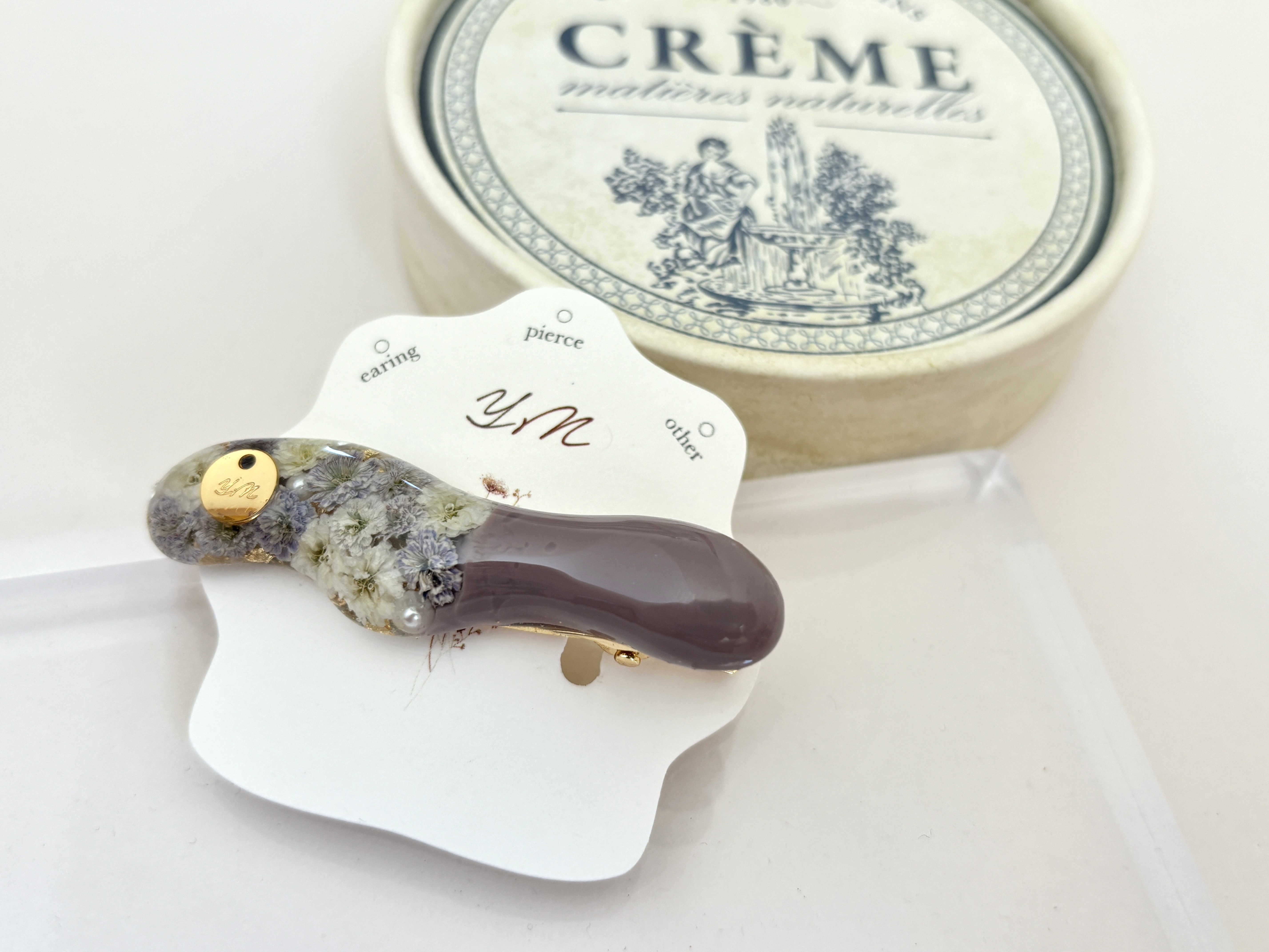 お花で作る、レジンアクセサリーマスター講座の紹介画像2