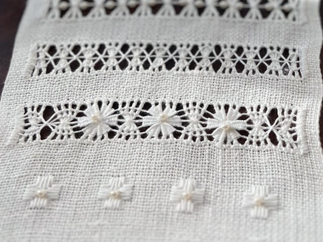 レースのような刺繍　はじめてのドロンワーク講座