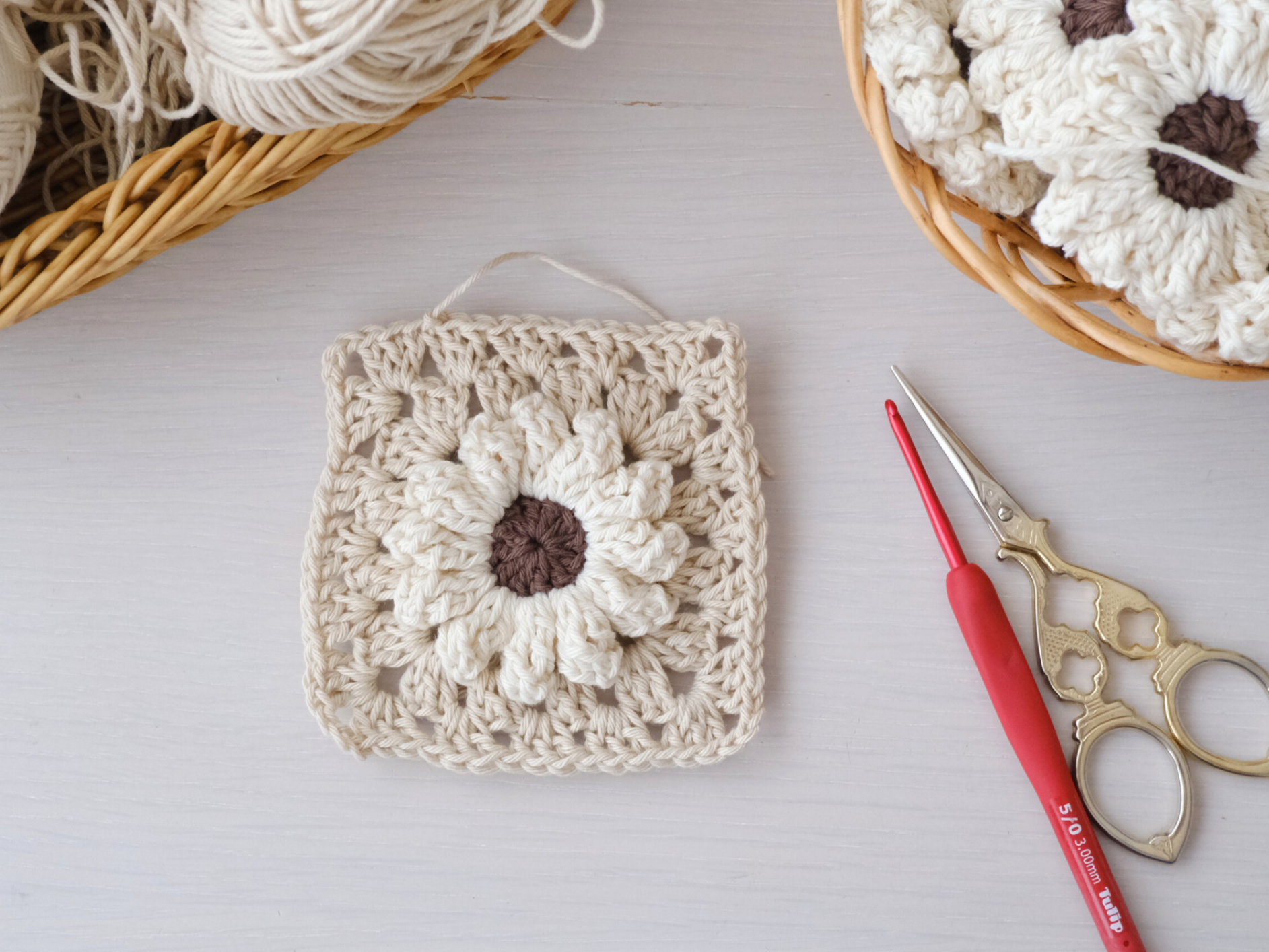 コースレッスン】かぎ針の基本から学べる ぷっくりお花のモチーフ