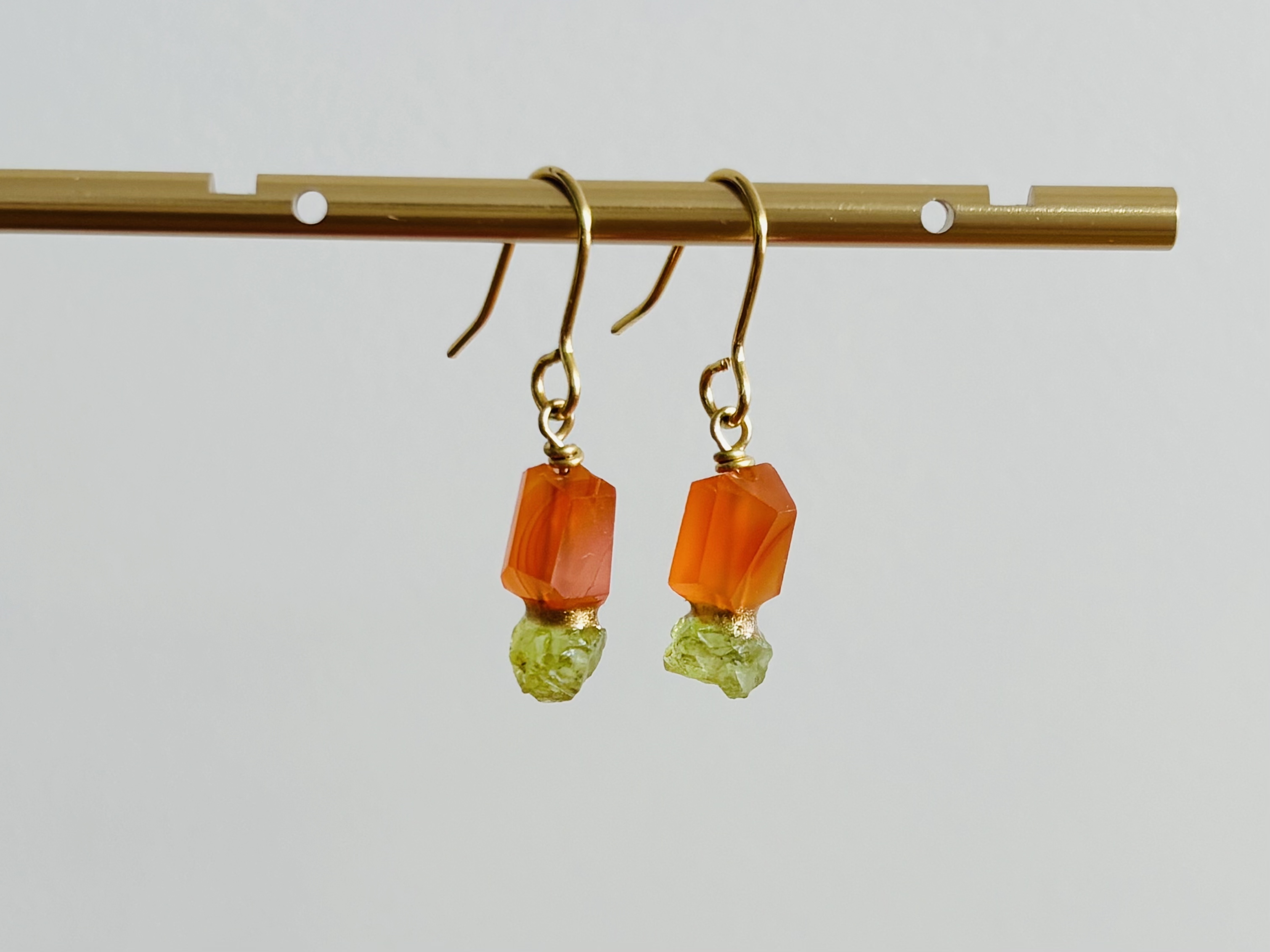 可愛く揺れる 天然石の金継ぎアクセサリーチャーム作り講座の紹介画像3